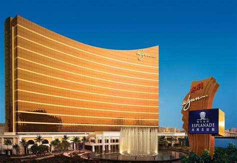 world's largest casinos by size.